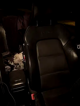 LoveSperm75 live sex cam