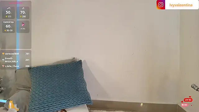IvyValentine live sex cam