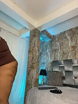 AranzalatinBlaks1 live sex cam