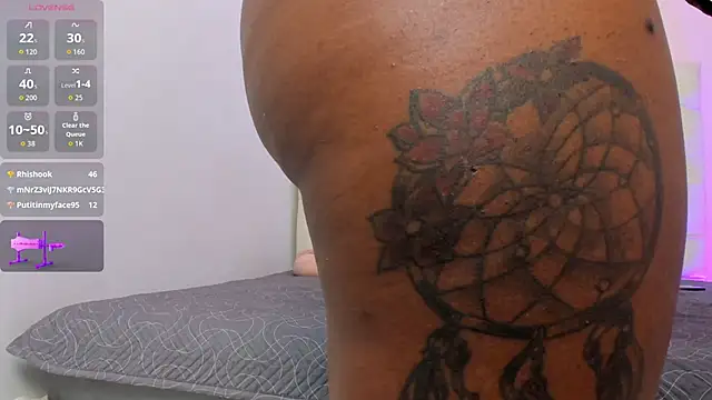 ElisabethMassey live sex cam