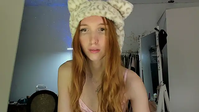 LisaIcon live sex cam