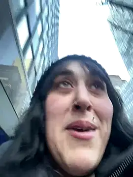 ThicBunz live sex cam