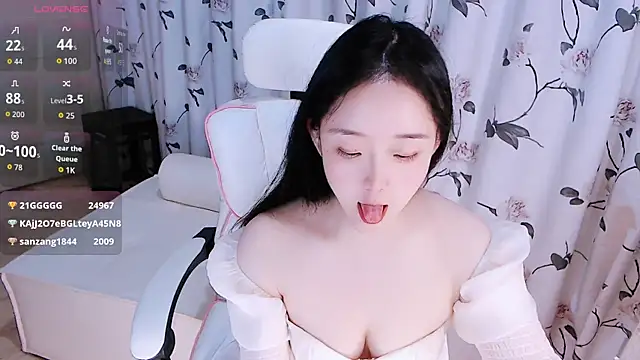 Niannian- live sex cam