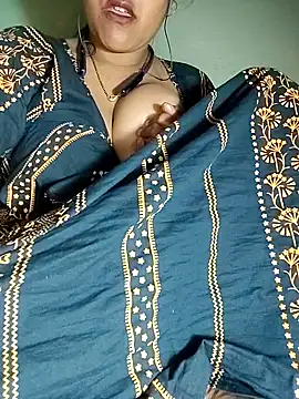 Hotty-Monaa live sex cam