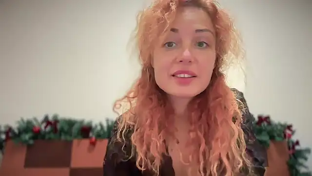 Reddgiirl live sex cam