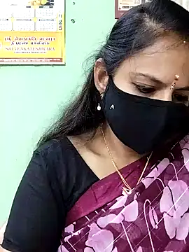 Queen-Neha live sex cam