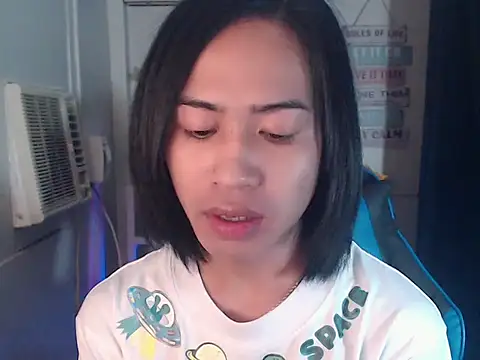 Miracle_TheBrat live sex cam