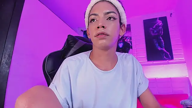 Alahia_Rodriguez live sex cam