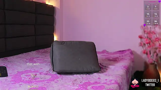 kathieandpovcock1 live sex cam