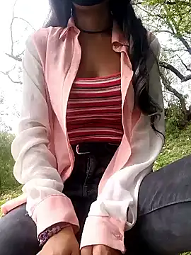 NaughtyMiuw live sex cam