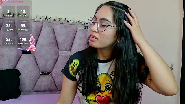 Iris_mandarinne live sex cam