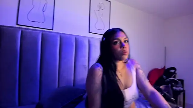 Kyla_Left live sex cam