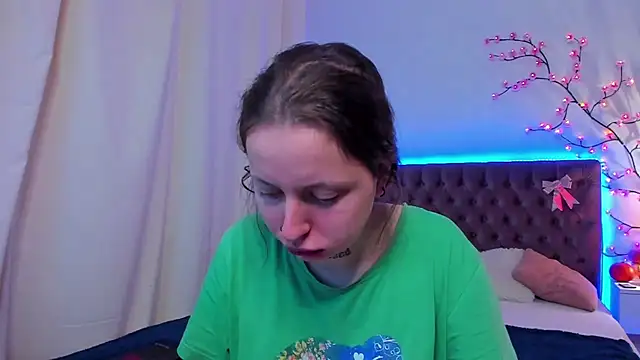 LilaVame live sex cam