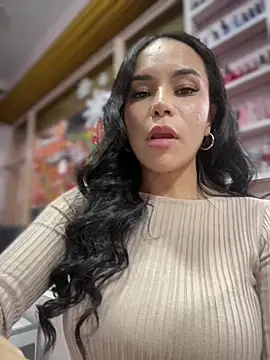 Naatalia live sex cam