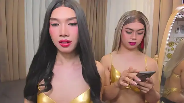 MaxCollins live sex cam