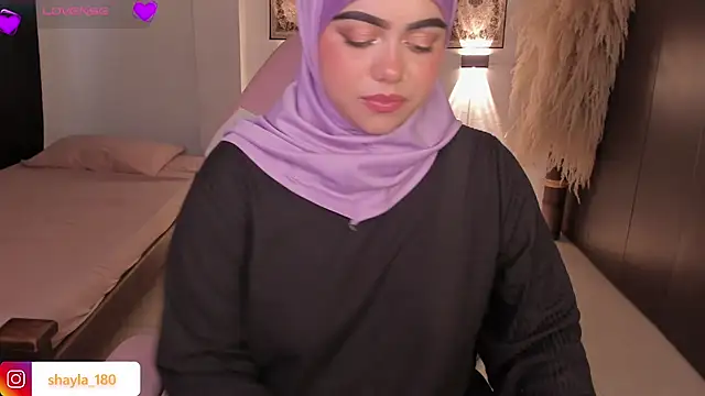 shayla_18 live sex cam