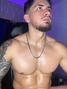 Brad_Summer live sex cam