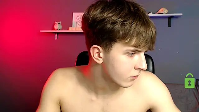 travis_wolf_ live sex cam