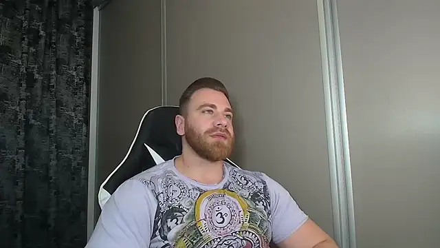 Thori92 live sex cam