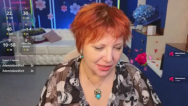 Kira_Kenett live sex cam