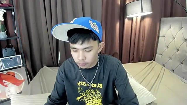 urfantasyhotbaby live sex cam