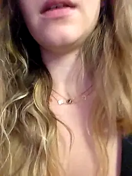 lucie_mehott live sex cam