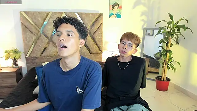 nickolas_moon live sex cam