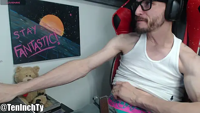 teninchty live sex cam