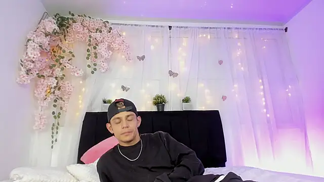 Bonny_and_carrot live sex cam