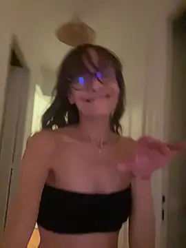 Chris06d22@xh live sex cam