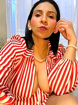 Mrsvictoriaaa live sex cam