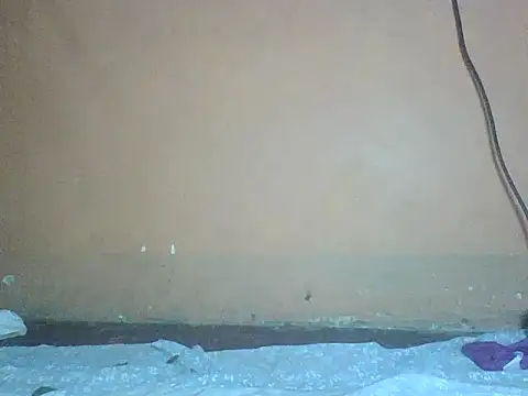 Naivegirrl live sex cam