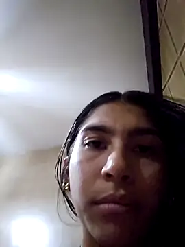 skinnyrox live sex cam