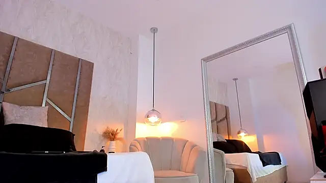 Martinaa_Jones_ live sex cam