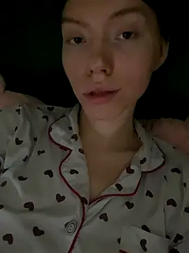 Lisaaa_Alisa live sex cam