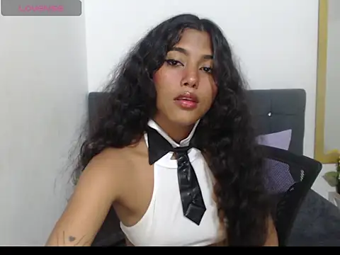 Bia_LuxBia_Lux live sex cam