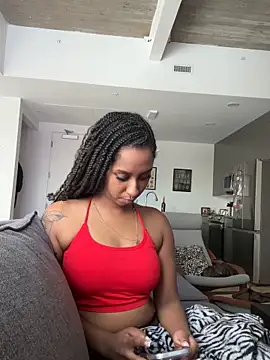 Your_Paris live sex cam