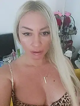 visnjica live sex cam
