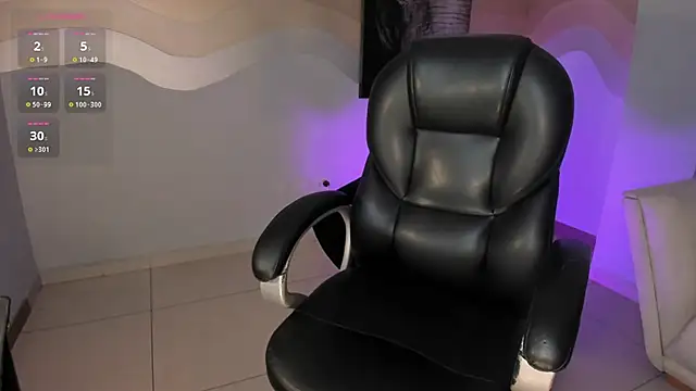 MiaLaurence live sex cam