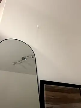 LalieFR live sex cam