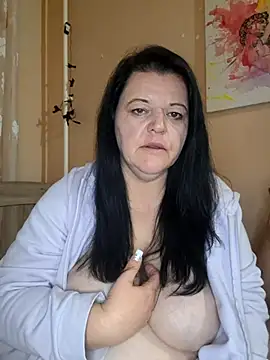 BlacReign live sex cam