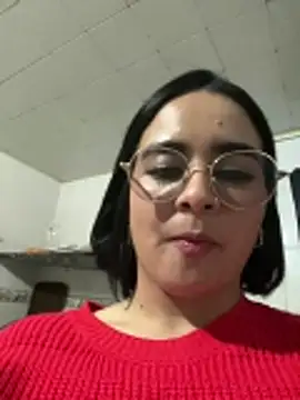 HANNAHBAKER00 live sex cam