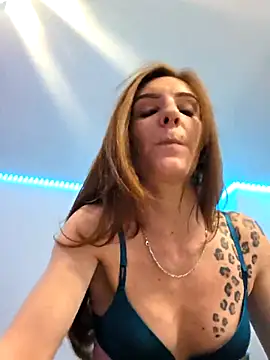 Ladykimberly_XOXO live sex cam