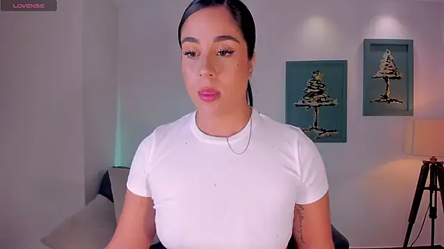 SussyBellX live sex cam