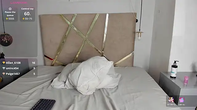 rubyrouge__ live sex cam