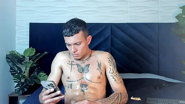 MrJustin_ live sex cam