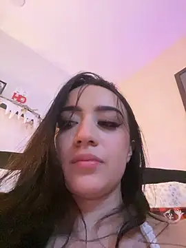 EmmyEvans1 live sex cam