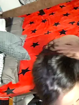 Ariana381 live sex cam