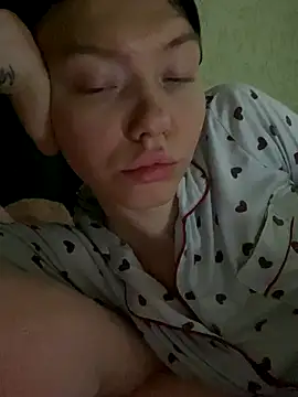 Lisaaa_Alisa live sex cam