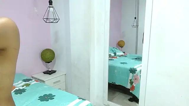 emma_stone54 live sex cam